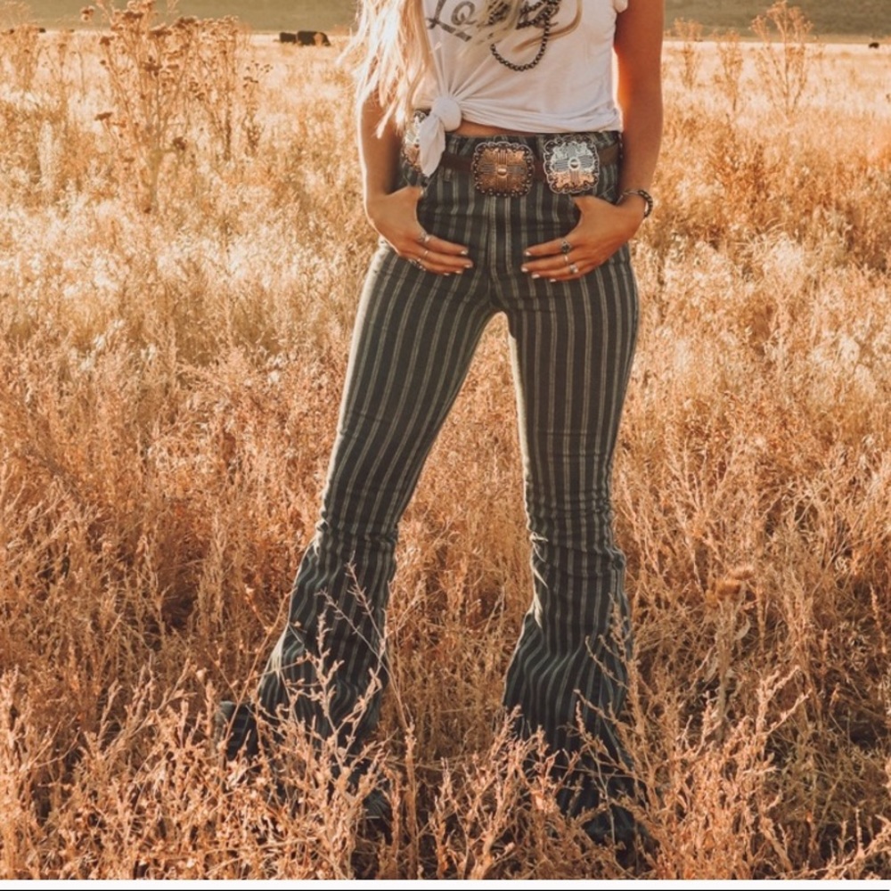Show Me Your Mumu Berkley Bell Jeans